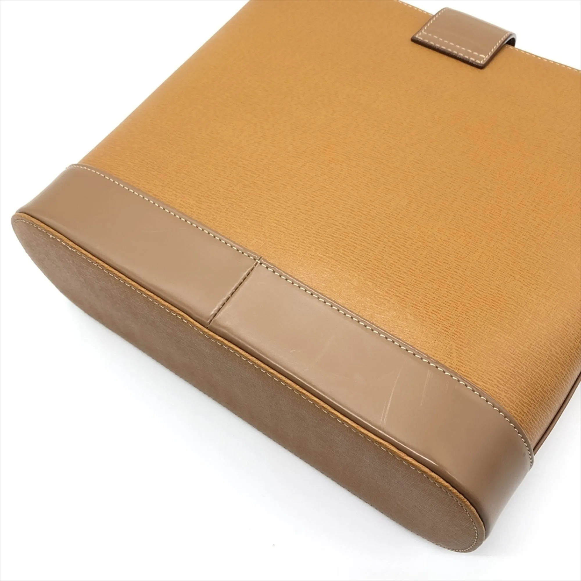 Burberry  Leather Shoulder Bag Tote Bag (Pre-Owned)