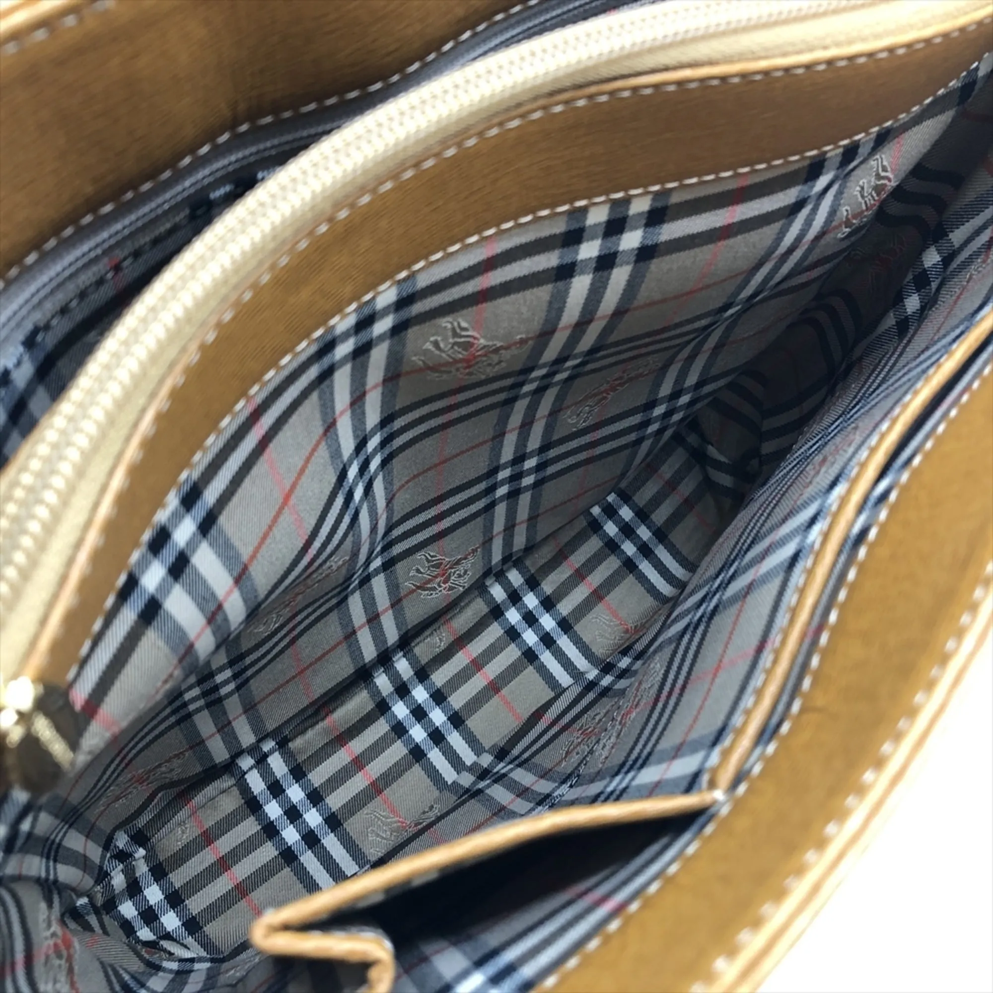 Burberry  Leather Shoulder Bag Tote Bag (Pre-Owned)