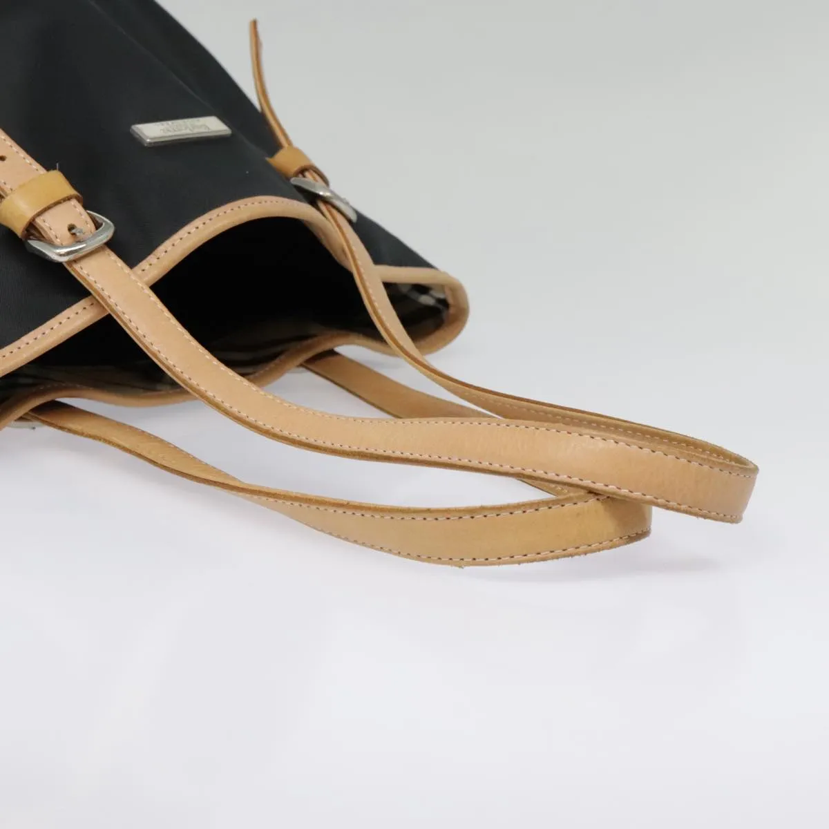 Burberry Nova Check  Synthetic Tote Bag (Pre-Owned)