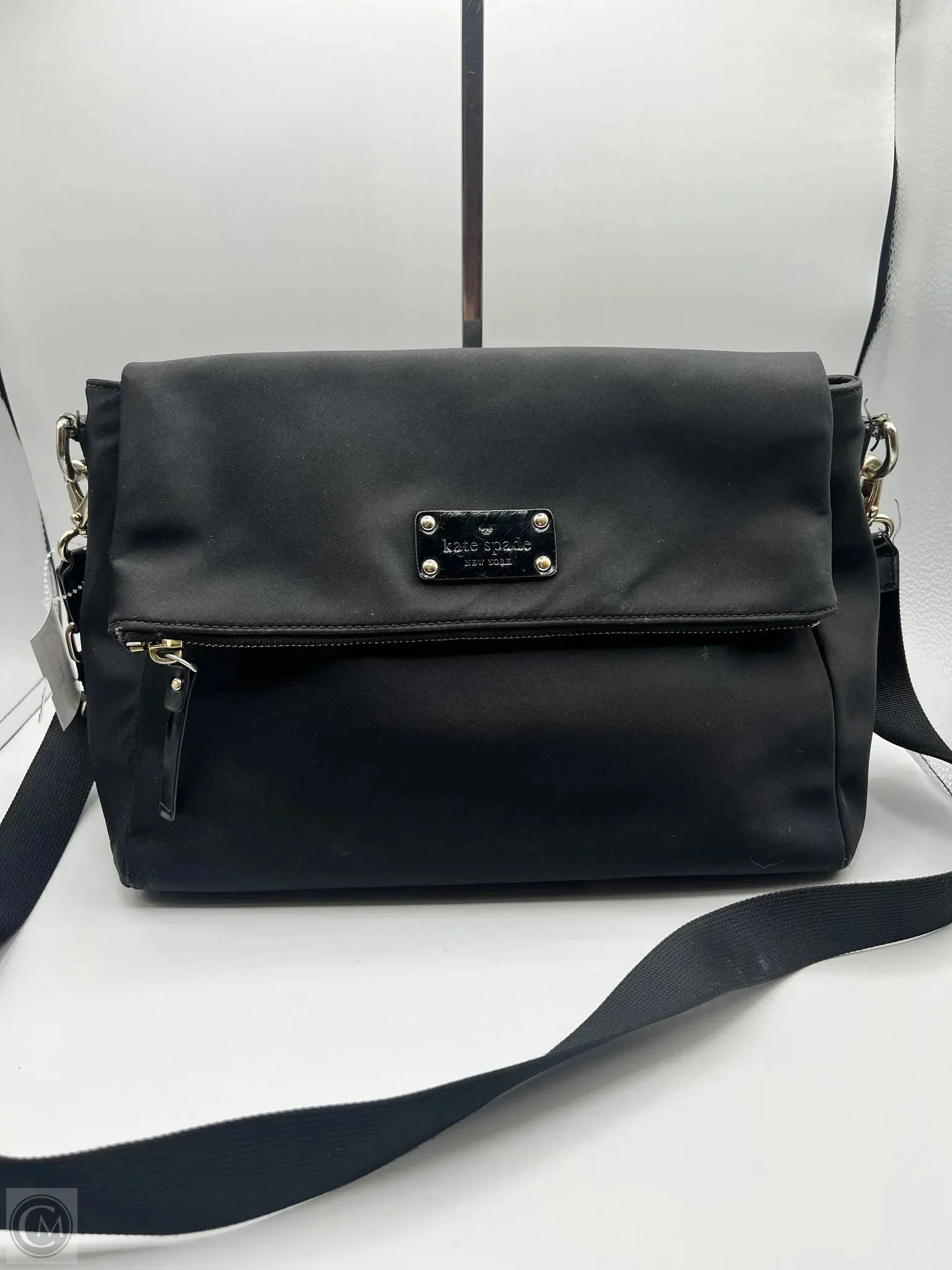 Crossbody Designer By Kate Spade, Size: Large