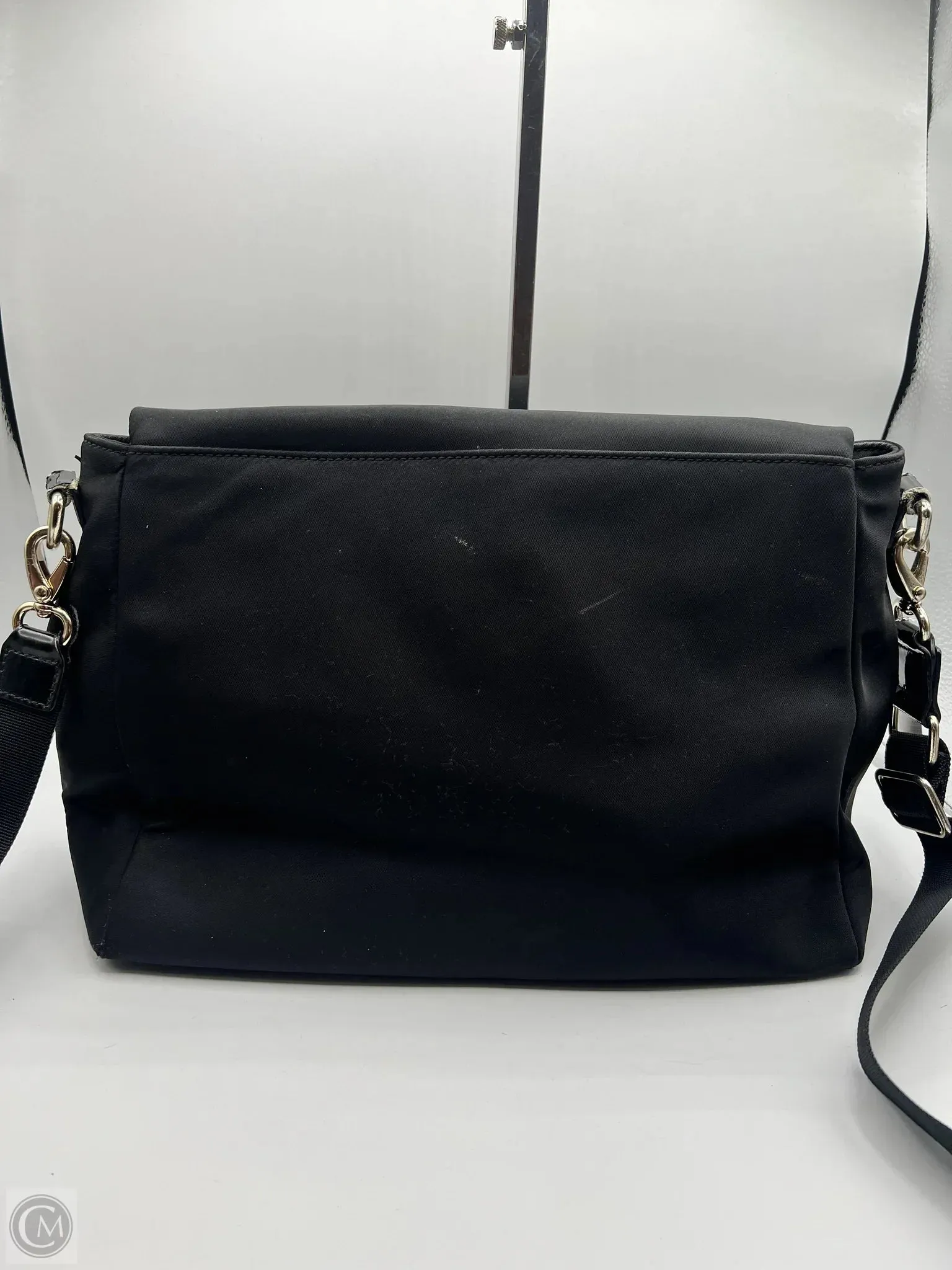 Crossbody Designer By Kate Spade, Size: Large