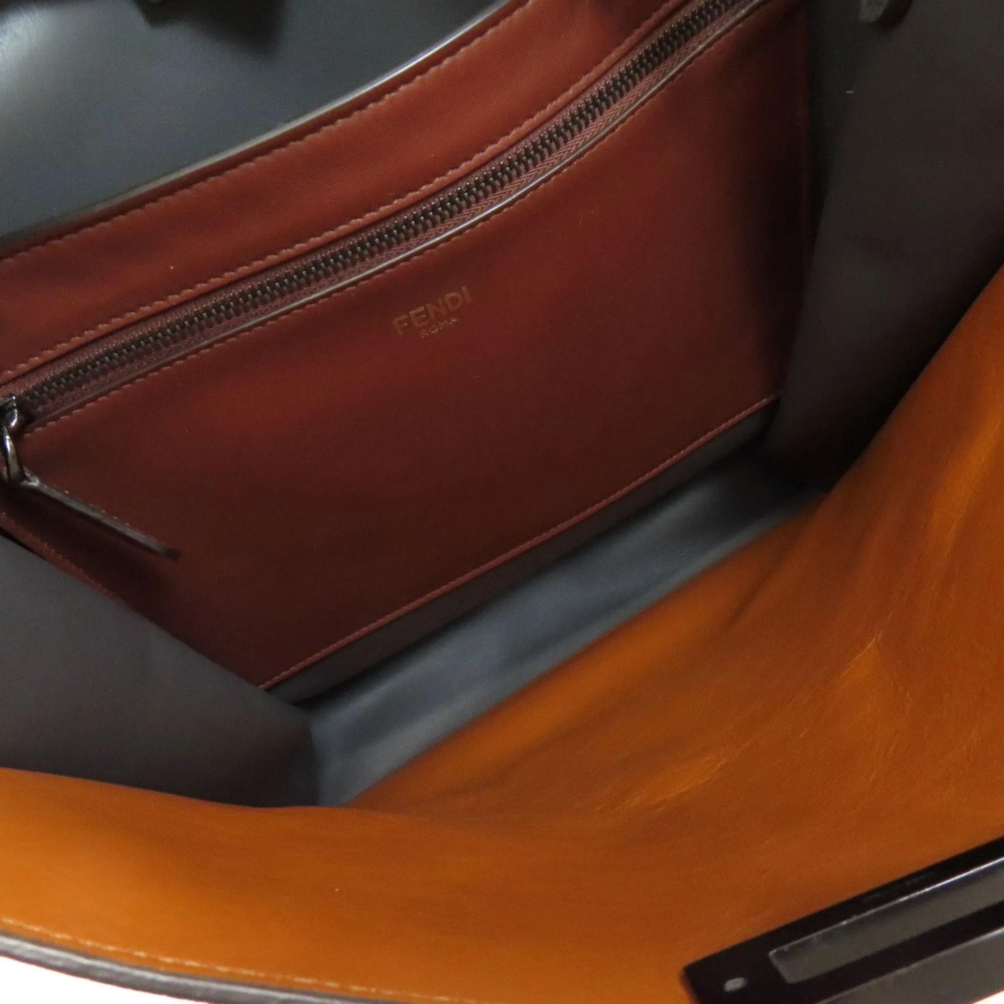 Fendi Peekaboo Leather Tote Bag (Pre-Owned)