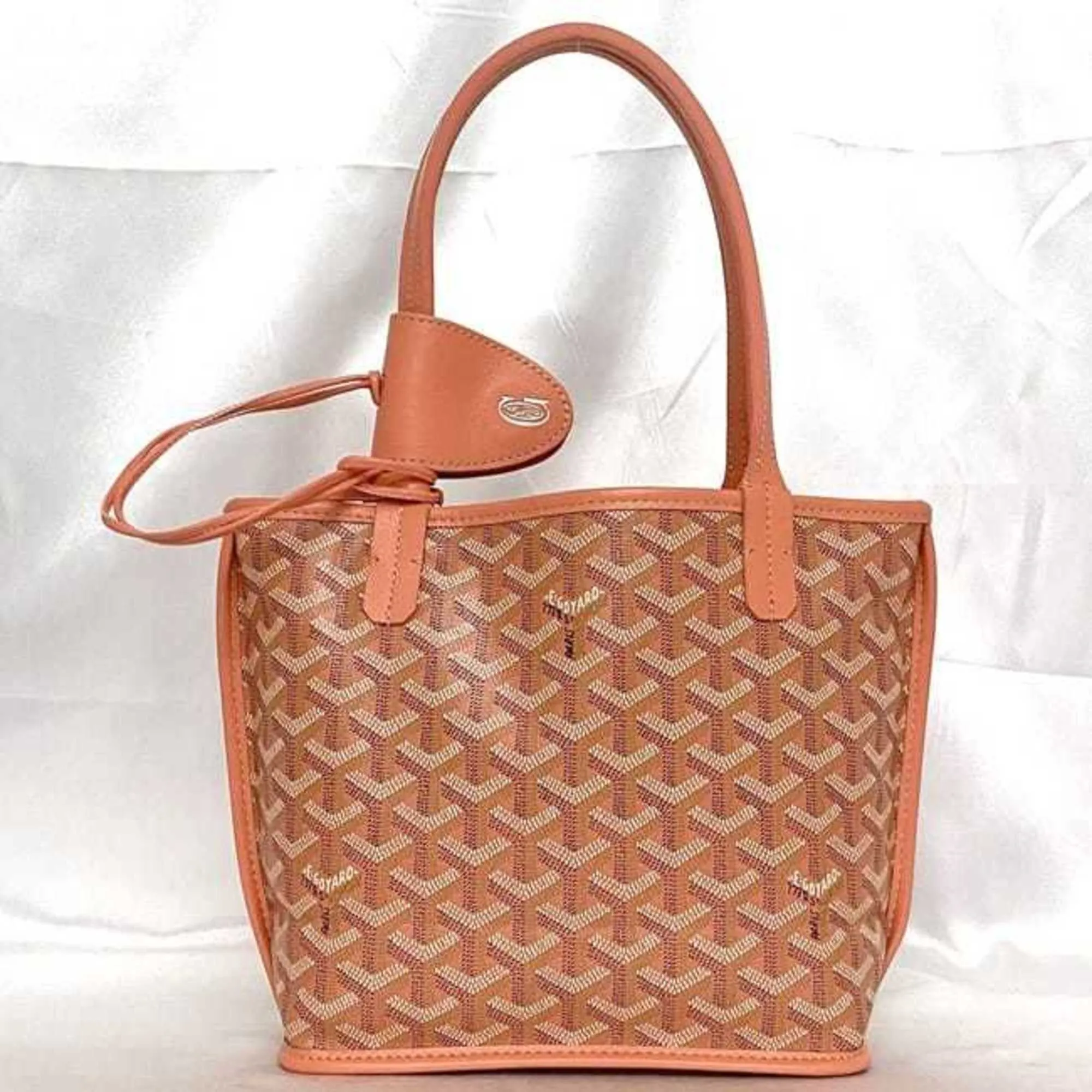 Goyard  Canvas Leather Tote Bag (Pre-Owned)