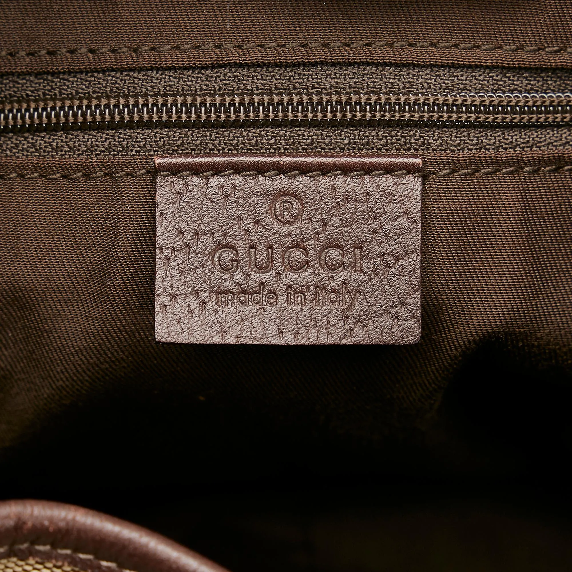 Gucci D-Ring Gg Canvas Pelham Shoulder Bag (SHG-ePG5aT)