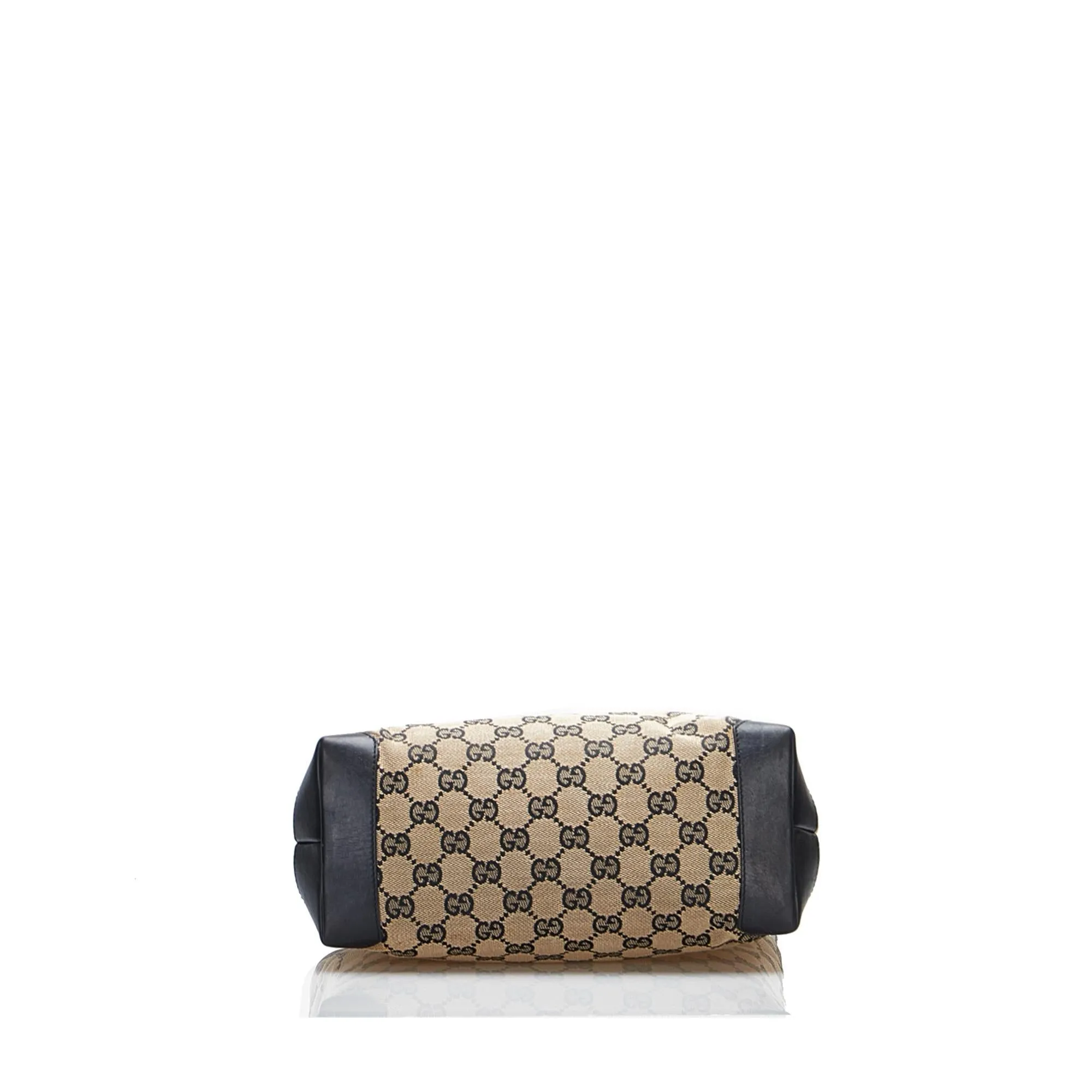 Gucci GG Canvas Shoulder Bag (SHG-KswJIH)