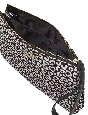 Kate Spade New York Chelsea Leopard Heart Medium Wristlet Pouch