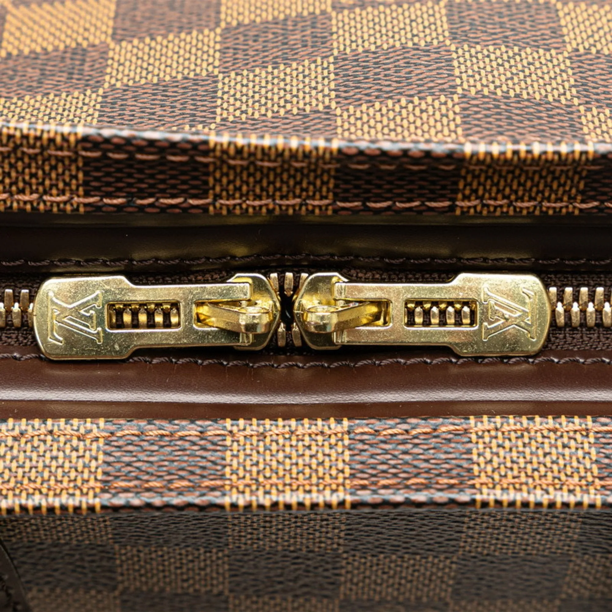 Louis Vuitton Chelsea Canvas Tote Bag (Pre-Owned)