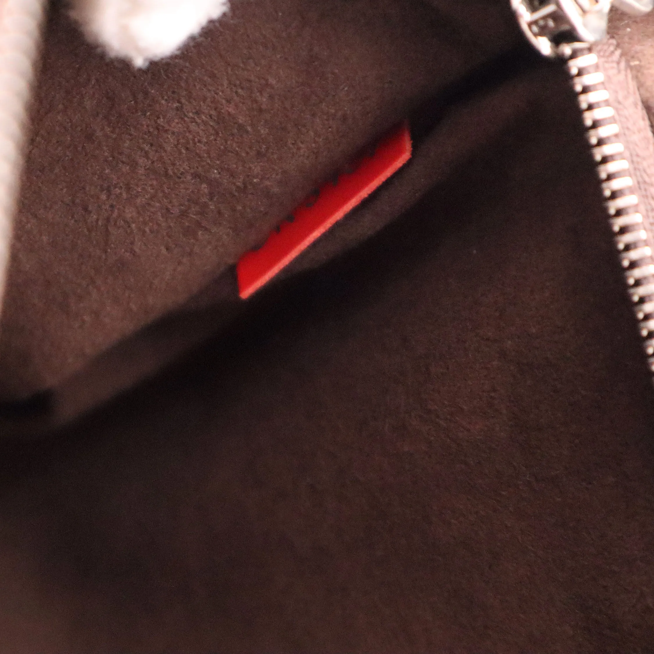 Louis Vuitton Epi Cluny MM Shoulder Bag