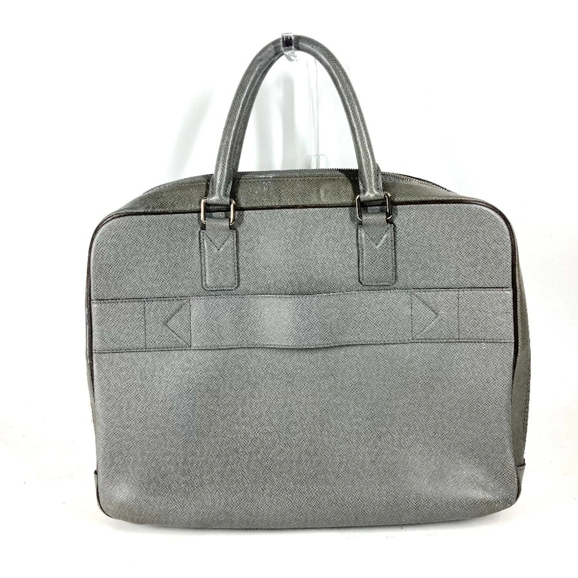 Louis Vuitton Glacier Taiga Leather Handbag Tote Bag (Pre-Owned)