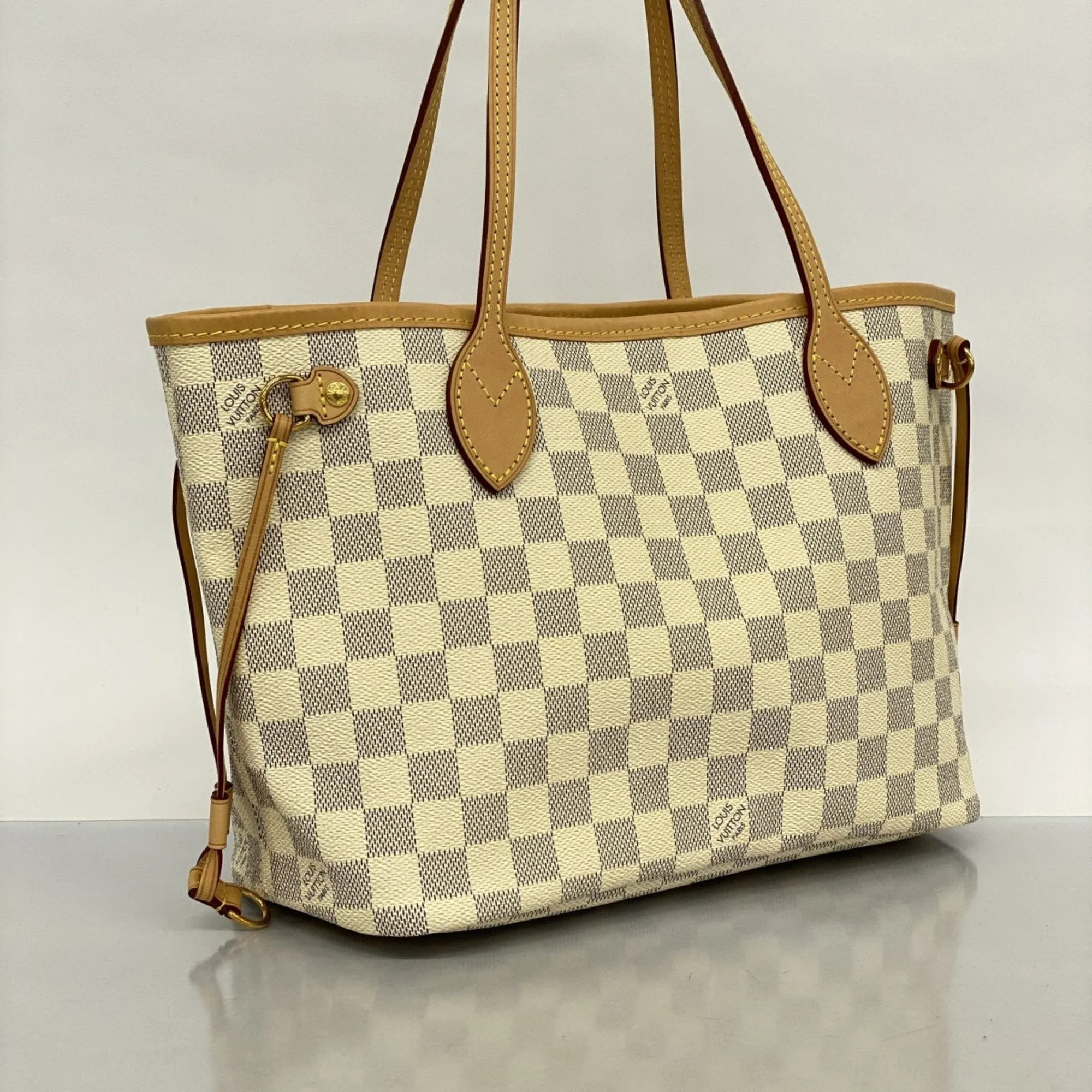 Louis Vuitton Tote Bag (Pre-Owned)