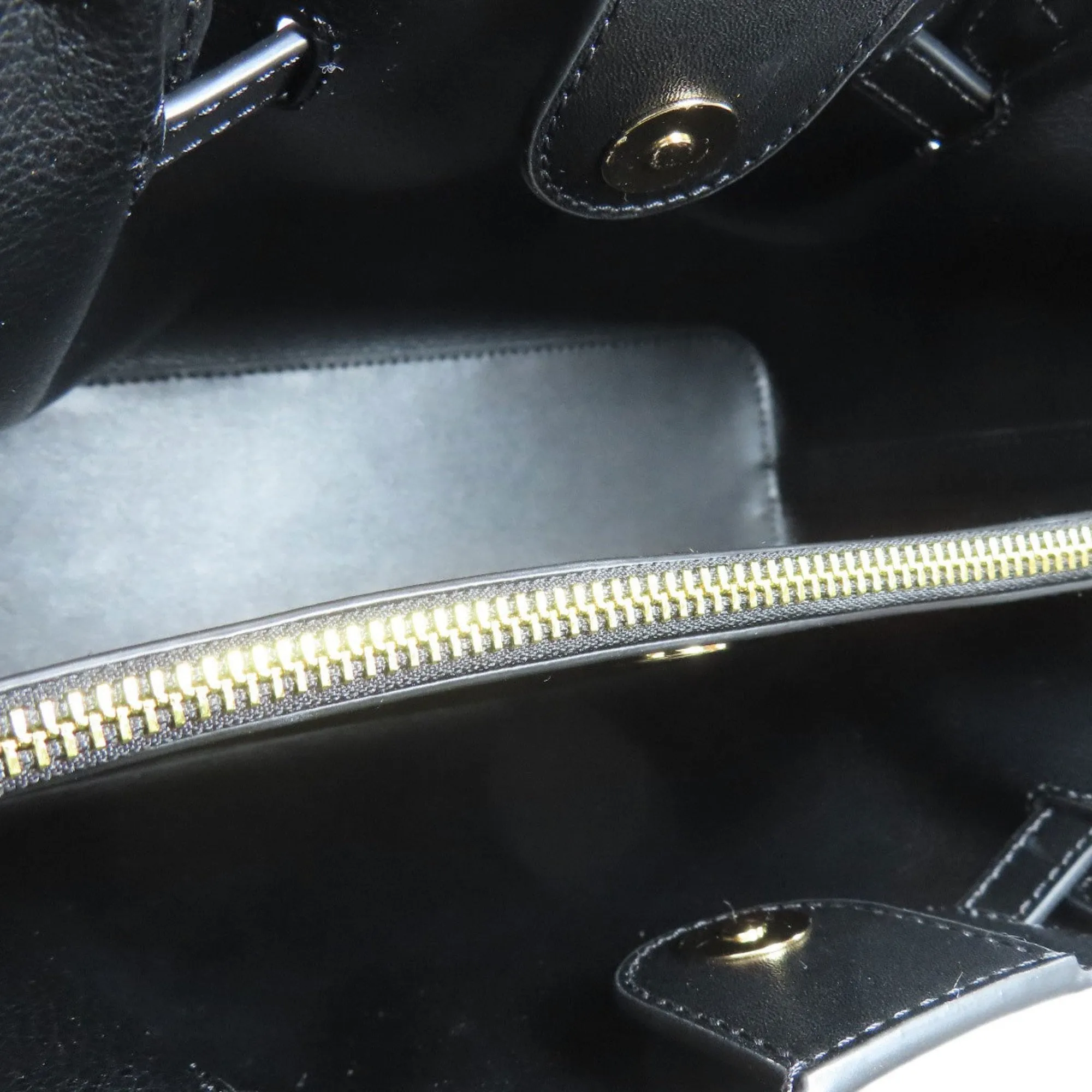 Michael Kors Leather Tote Bag (Pre-Owned)