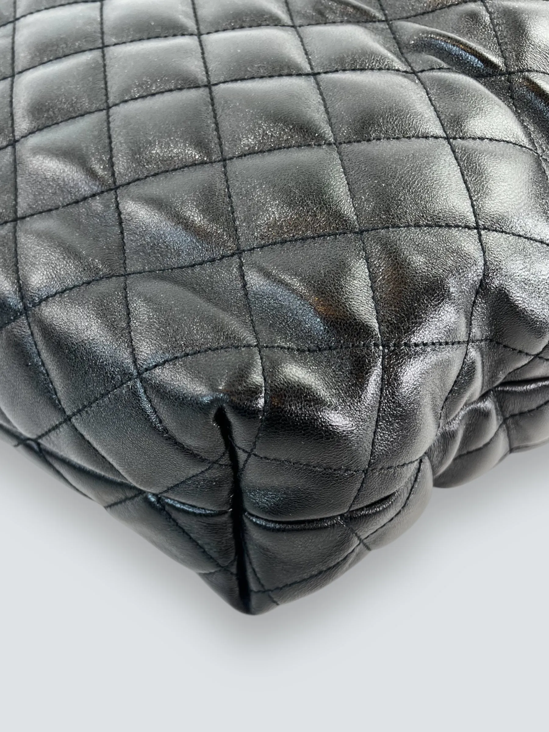 Saint Laurent Black Quilted Leather iCare Large Tote