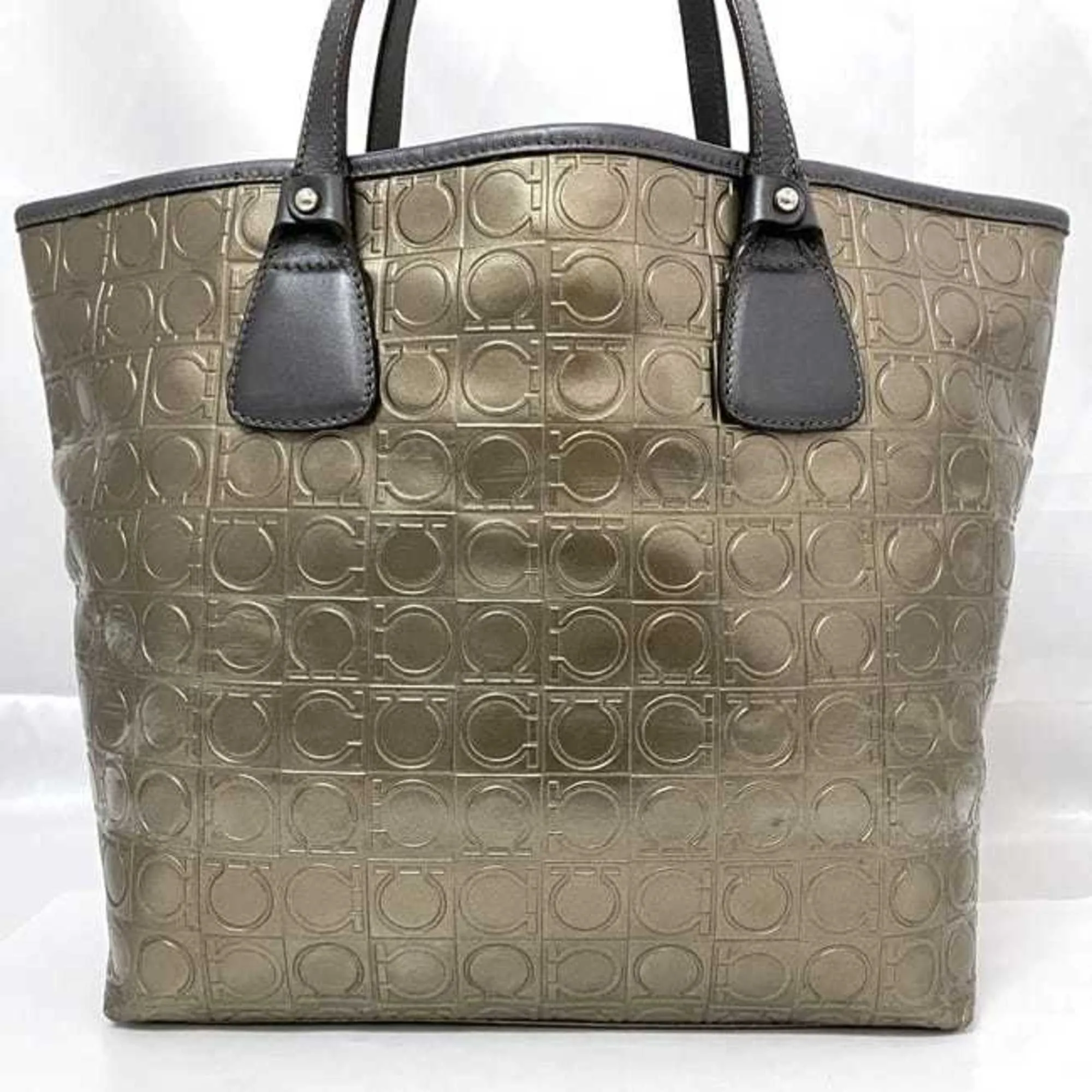 Salvatore Ferragamo gold Pvc Leather Tote Bag (Pre-Owned)