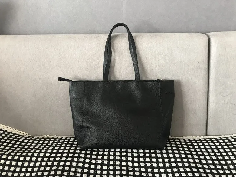 Stylish Womens Silver Leather Tote Bag Shoulder Tote Bag Silver Tote Purse For Women