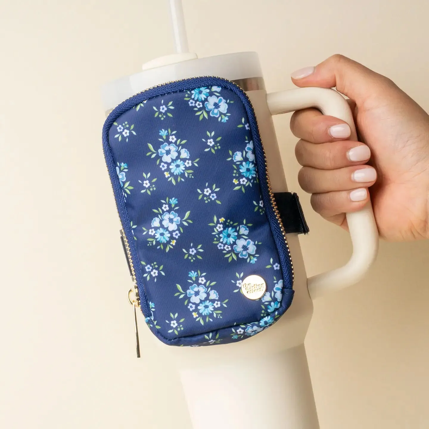 The Darling Effect - Tumbler Fanny Pack, Endless Daydream