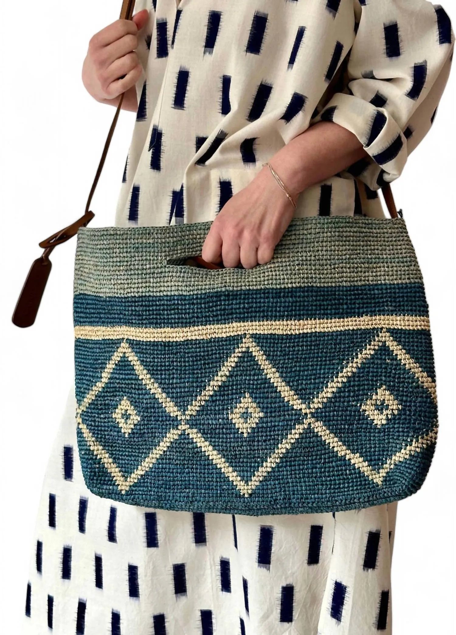Tote Bag With Ethnic Motif In Denim Blue/natural