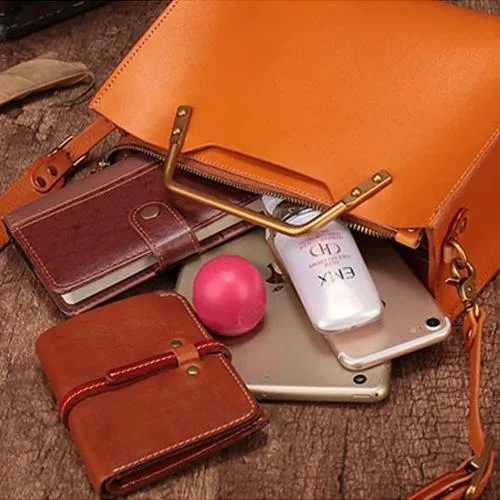 Vintage WOmens Tan Leather Handbag Purse Shoulder Tote Handbags Crossbody Bags for Ladies