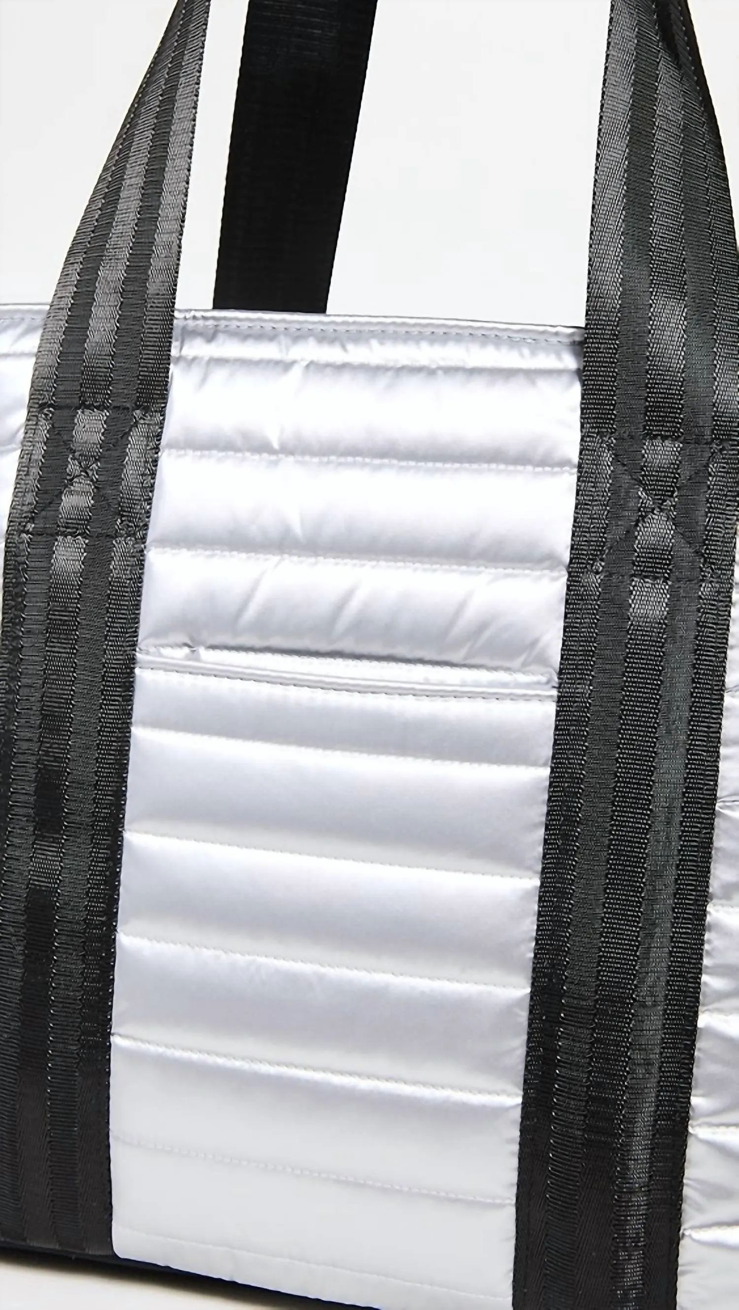 Women's Wingman Bag In Silver Liquid