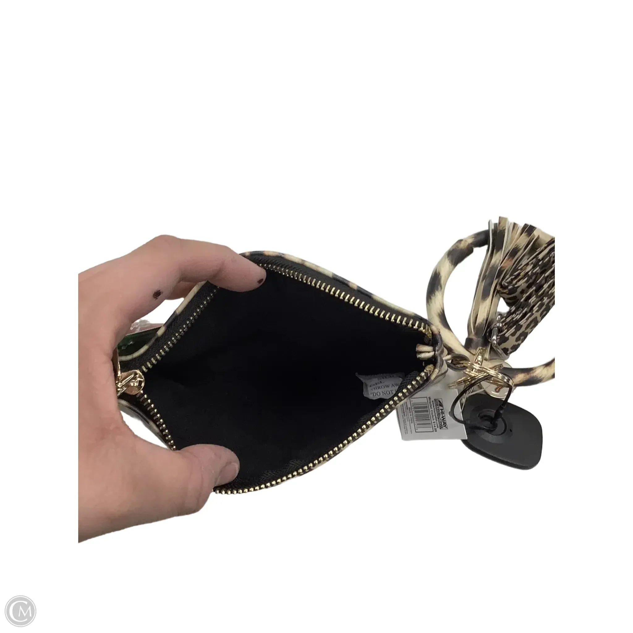 Wristlet By Clothes Mentor, Size: Medium