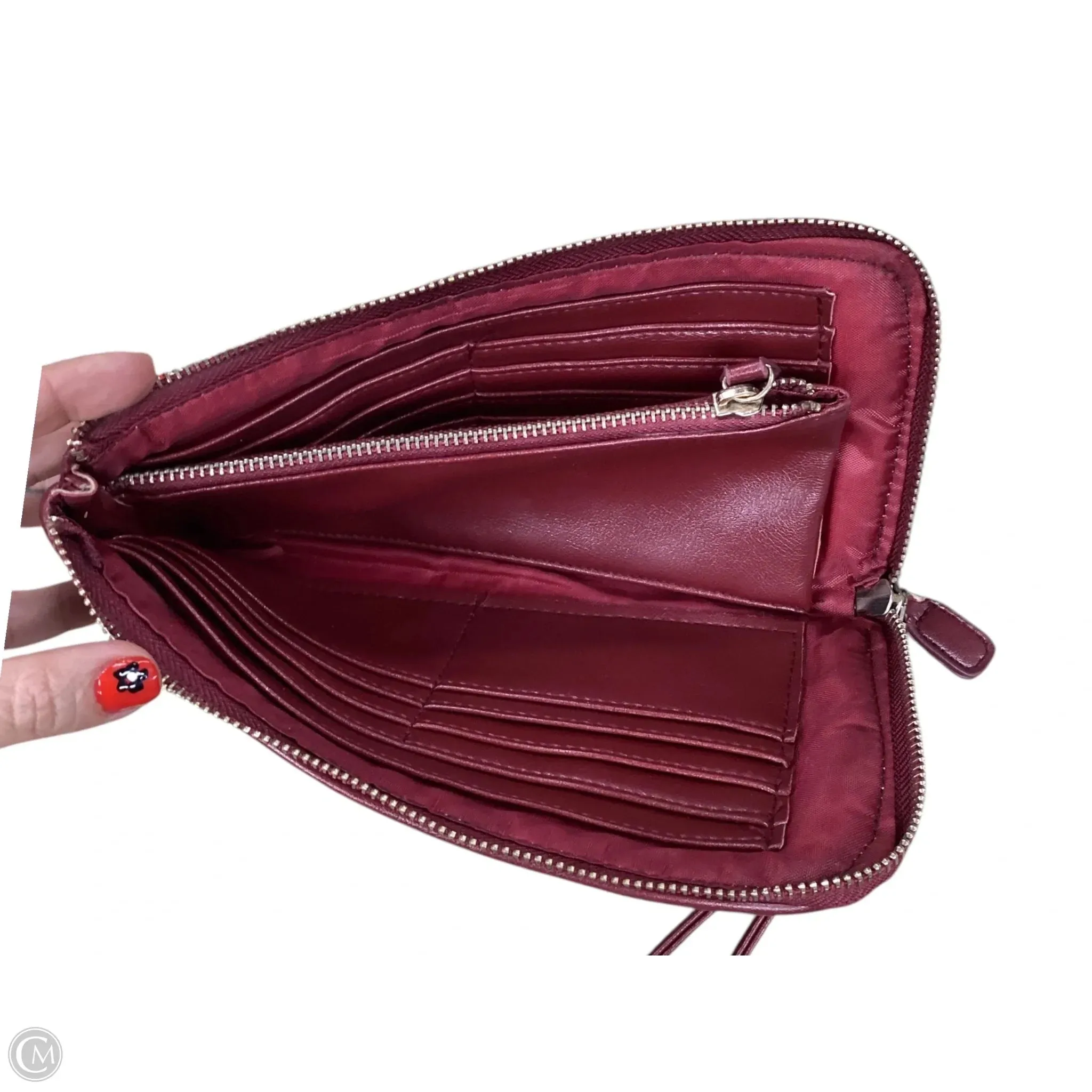 Wristlet By Clothes Mentor, Size: Medium