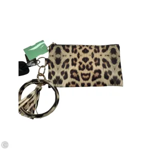 Wristlet By Clothes Mentor, Size: Medium