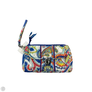 Wristlet By Vera Bradley, Size: Medium