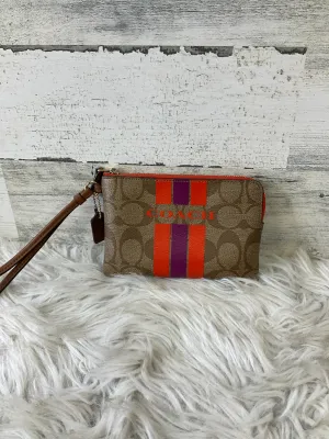 Wristlet Designer By Coach, Size: Medium
