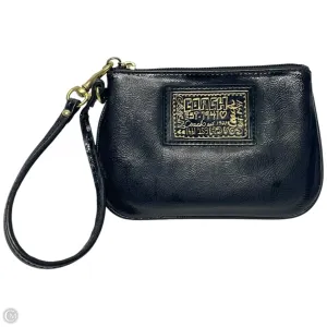 Wristlet Designer By Coach, Size: Medium