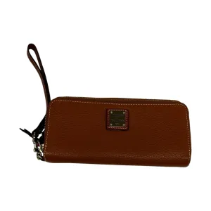 Wristlet Designer By Dooney And Bourke In Tan, Size:Large