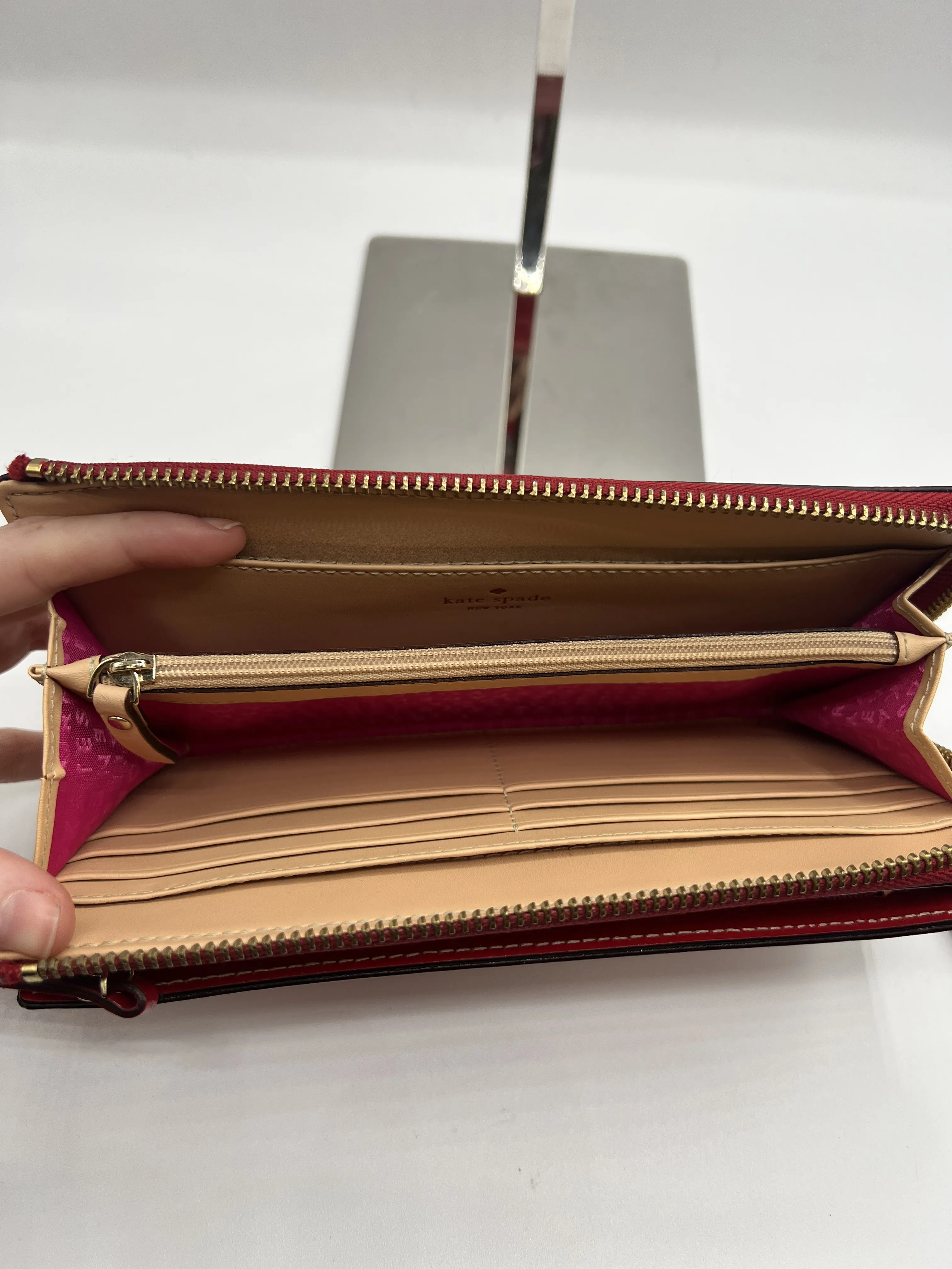 Wristlet Designer By Kate Spade  Size: Large