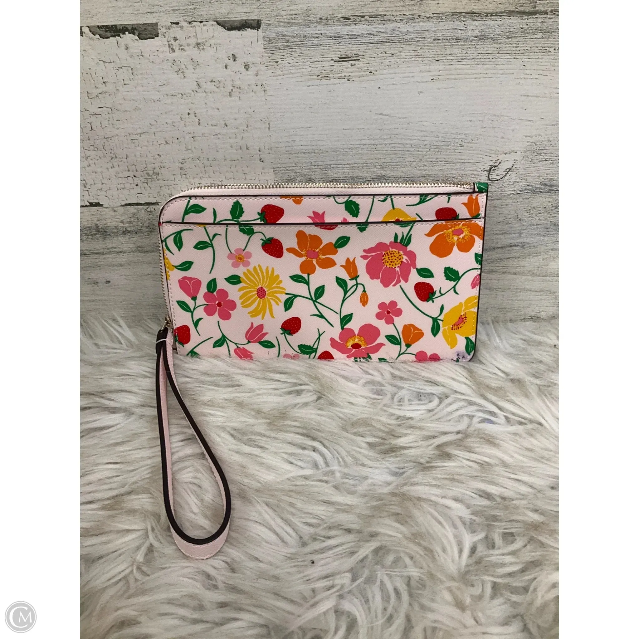 Wristlet Designer By Kate Spade, Size: Medium