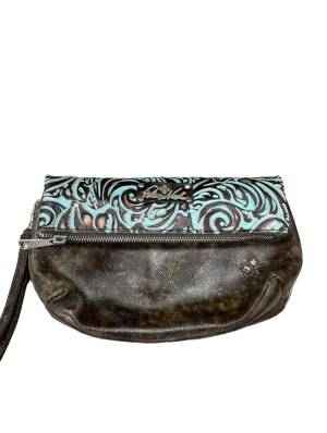Wristlet Designer By Patricia Nash  Size: Small